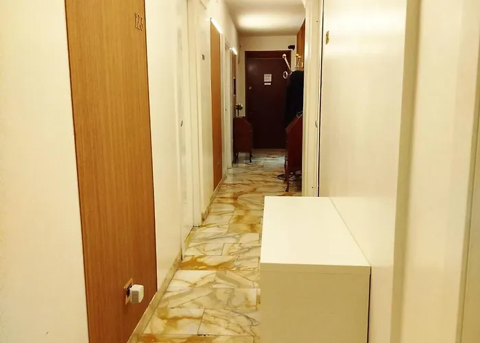 Royal Guesthouse Pensjonat Rzym